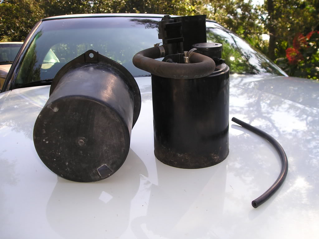 Name:  EvapCanister102905.jpg
Views: 63
Size:  97.3 KB