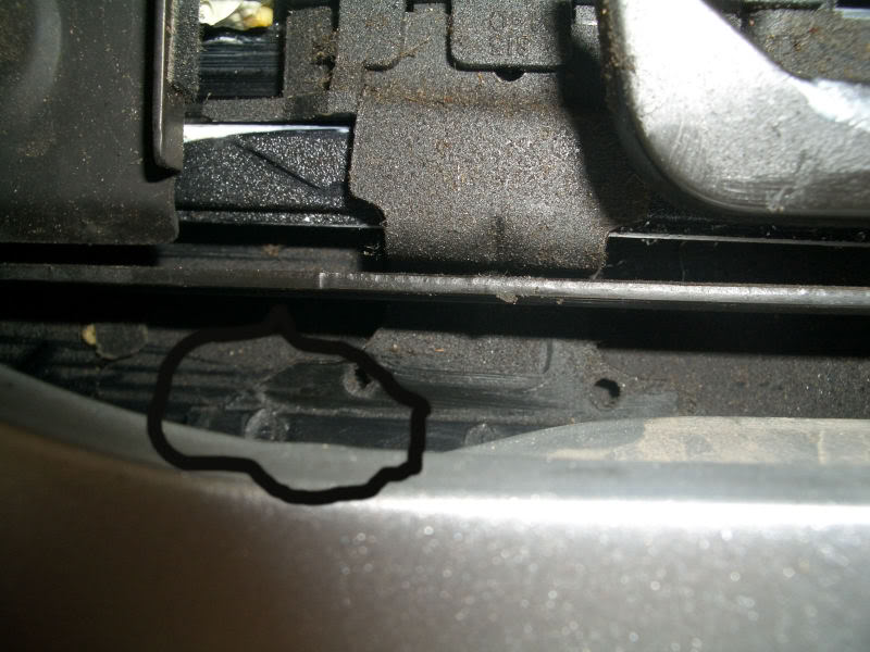 Name:  moonroof.jpg
Views: 59
Size:  102.7 KB