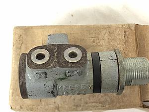 Kelsey Hayes Brake Proportioning Valve 56653-img_4672.jpg