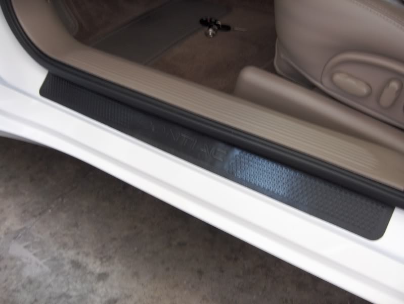 Name:  PontiacDoorSills001.jpg
Views: 285
Size:  39.5 KB
