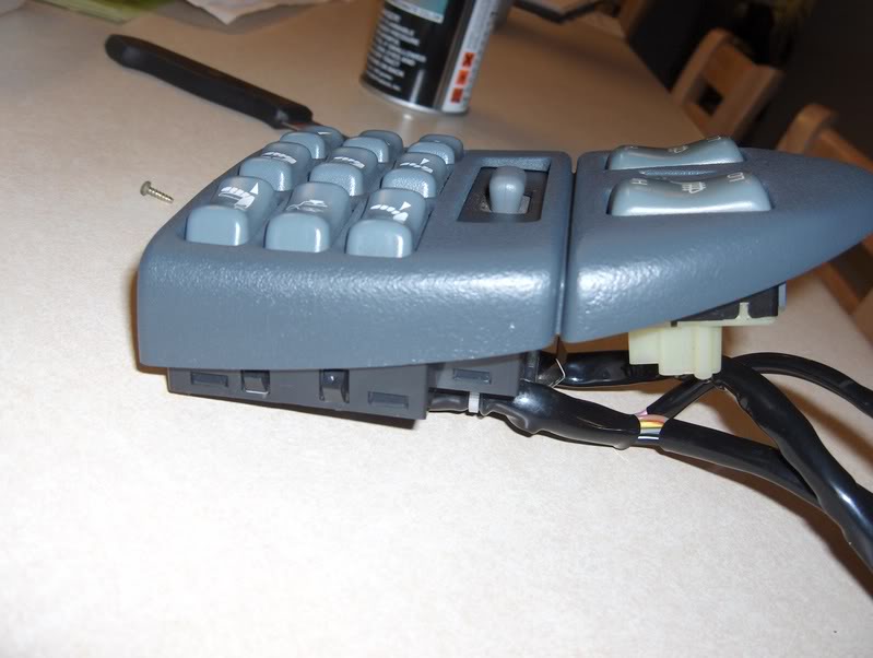 Name:  HeatedSeatSwitches019.jpg
Views: 36
Size:  53.6 KB