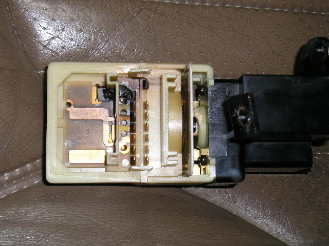 Name:  Lightswitch.jpg
Views: 271
Size:  57.4 KB