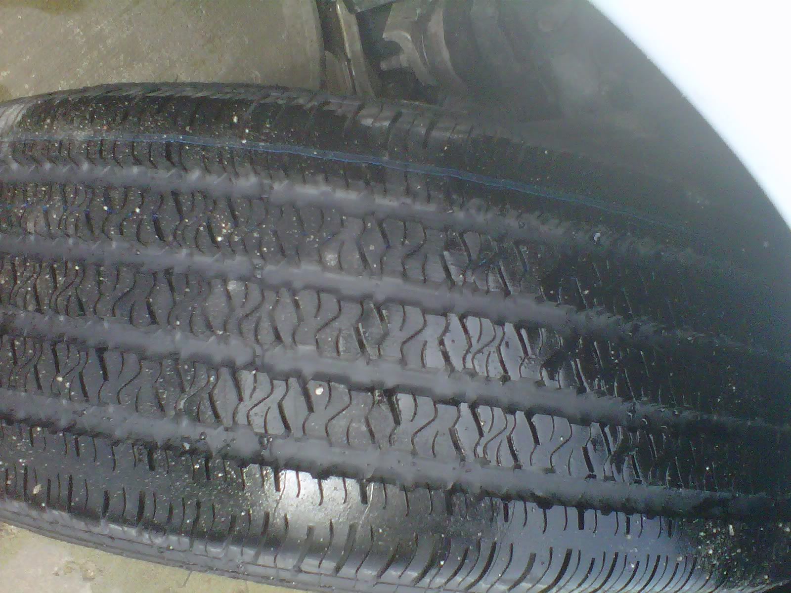 Name:  tire2.jpg
Views: 145
Size:  295.9 KB