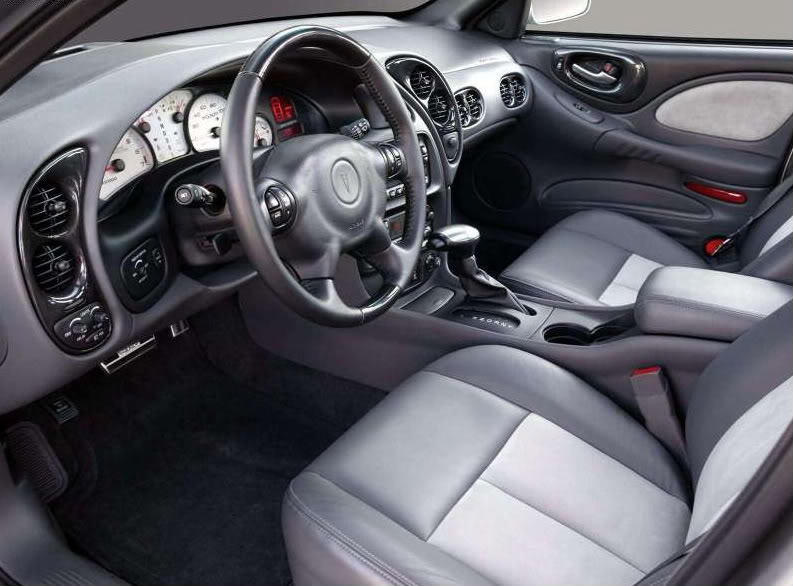 Name:  Pontiac-Bonneville_GXP_2004_1600-4.jpg
Views: 116
Size:  81.7 KB