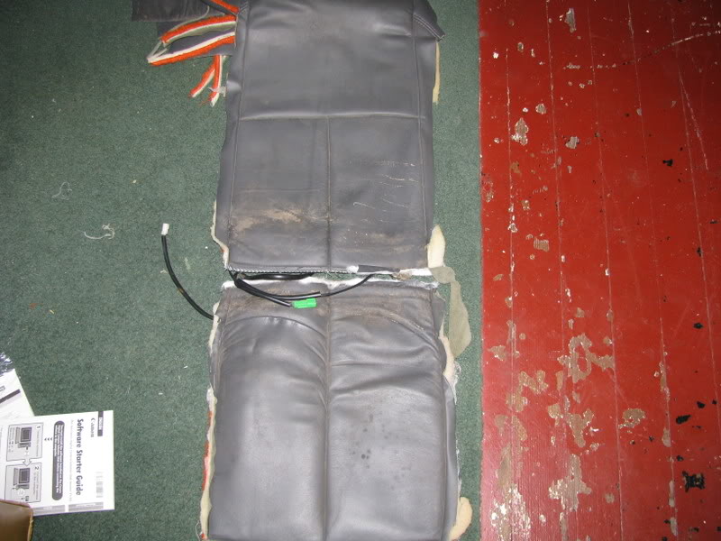 Name:  RearHeatedSeats001.jpg
Views: 313
Size:  86.9 KB