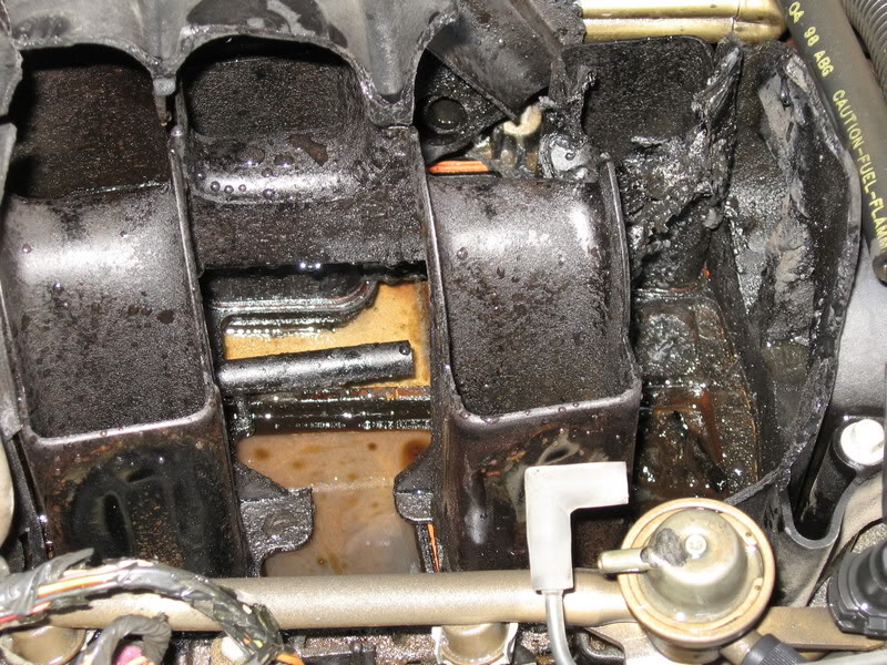 Name:  heffiesengine.jpg
Views: 75
Size:  164.7 KB