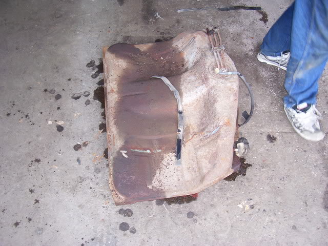 Name:  todistribute585.jpg
Views: 91
Size:  72.3 KB