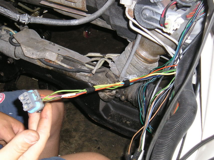 Name:  071805Franksnewconnector.jpg
Views: 38
Size:  111.7 KB