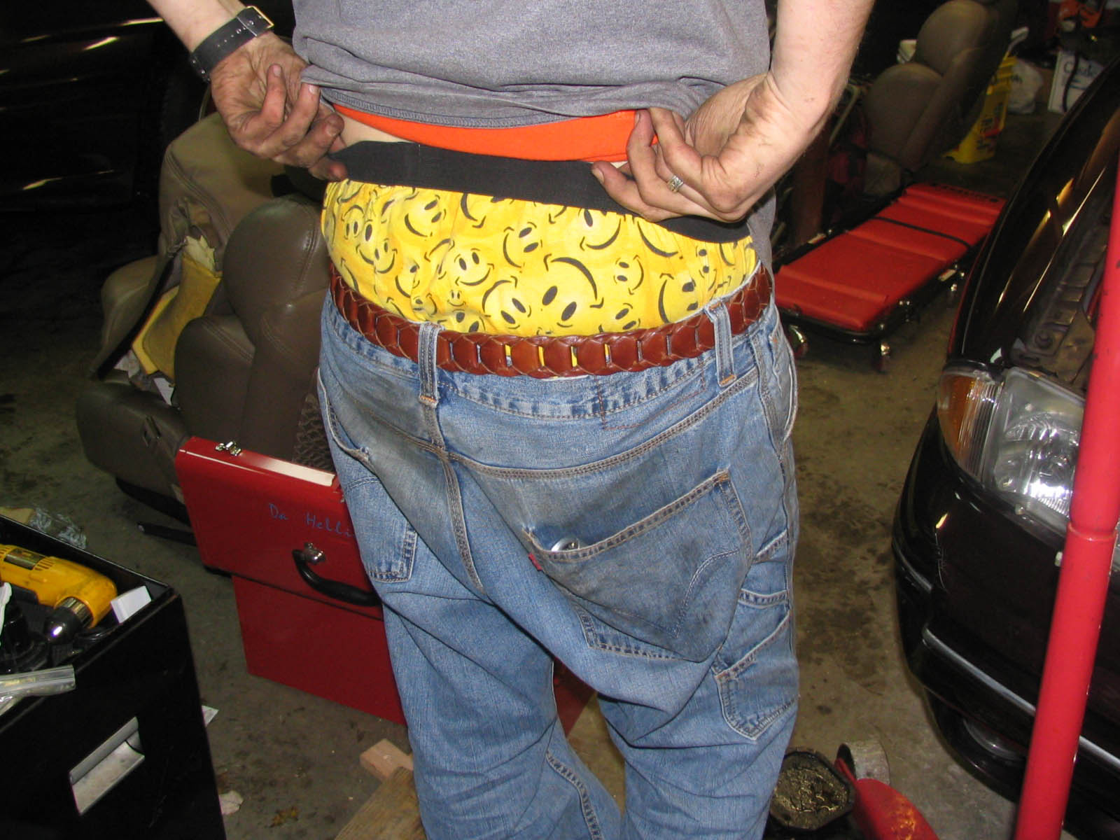Name:  Rob_ass_smilie.jpg
Views: 29
Size:  204.6 KB