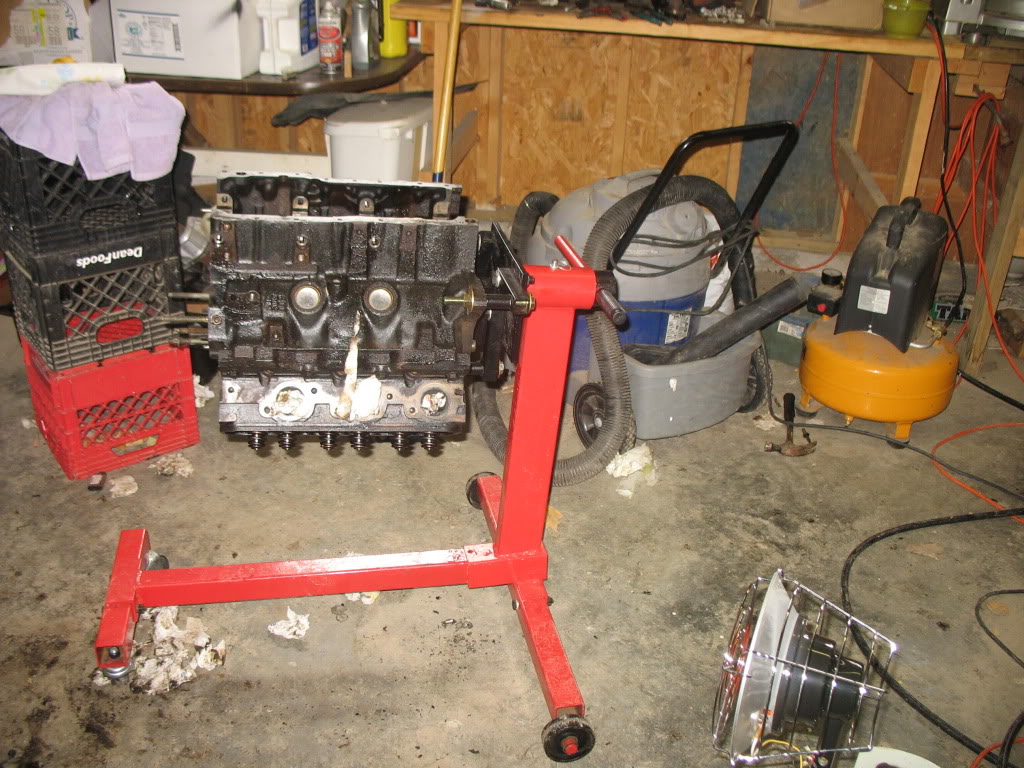 Name:  moreenginerebuild002.jpg
Views: 40
Size:  184.2 KB