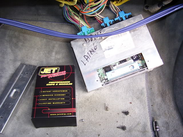 Name:  todistribute2102.jpg
Views: 88
Size:  80.1 KB