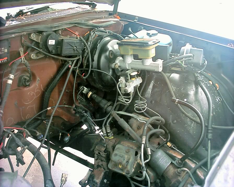 Name:  S10blazerDenginecompartment.jpg
Views: 837
Size:  137.9 KB