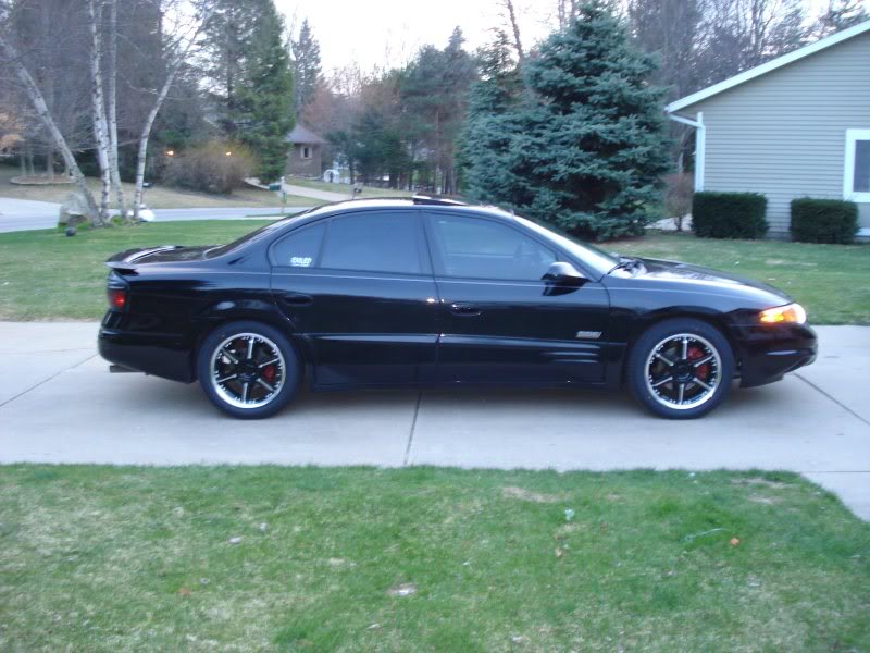 Name:  blackrims.jpg
Views: 47
Size:  139.7 KB