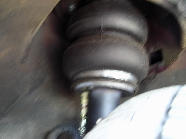 Name: airide00604.jpg
Views: 39
Size: 44.1 KB