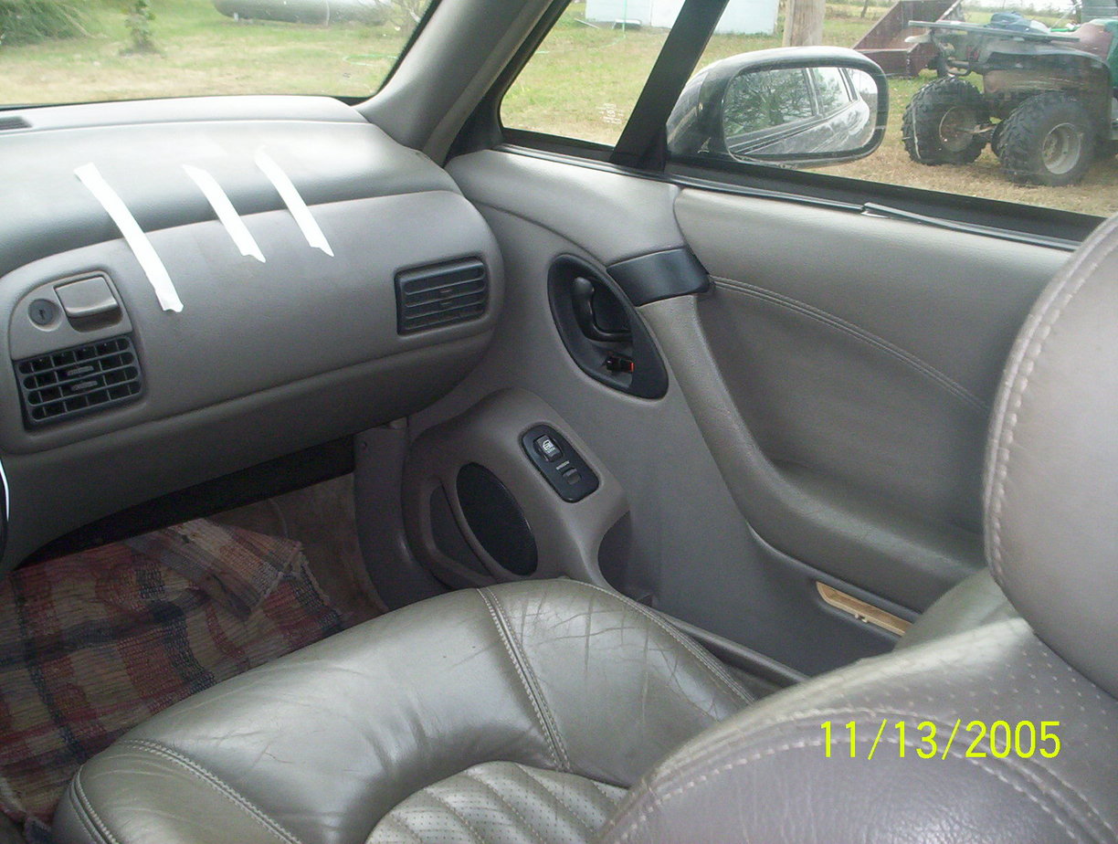 Name: 1993_pontiac_bonneville_sle_6.jpg
Views: 28
Size: 212.7 KB