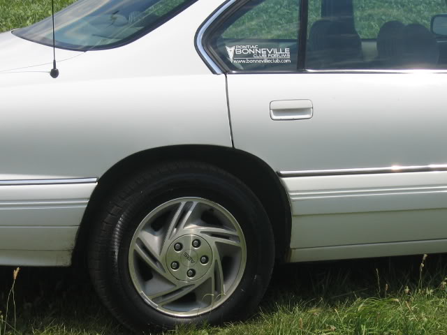 Name:  Car008.jpg
Views: 57
Size:  46.6 KB