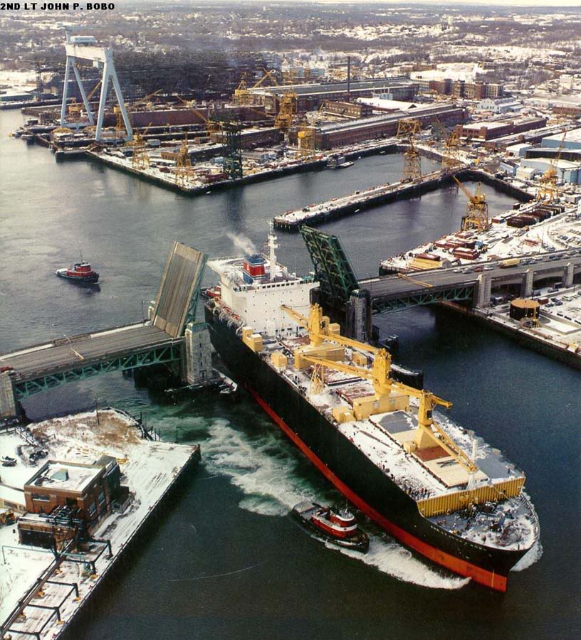 Name:  foreriverbridge.jpg
Views: 53
Size:  149.6 KB