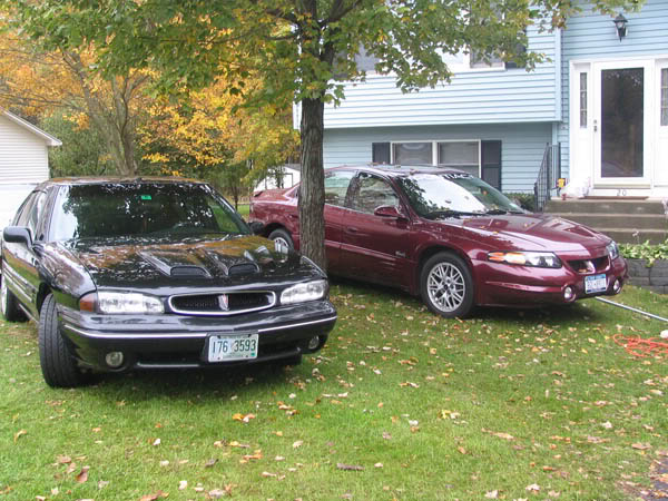 Name:  FrontYardTracysDaves.jpg
Views: 45
Size:  80.7 KB
