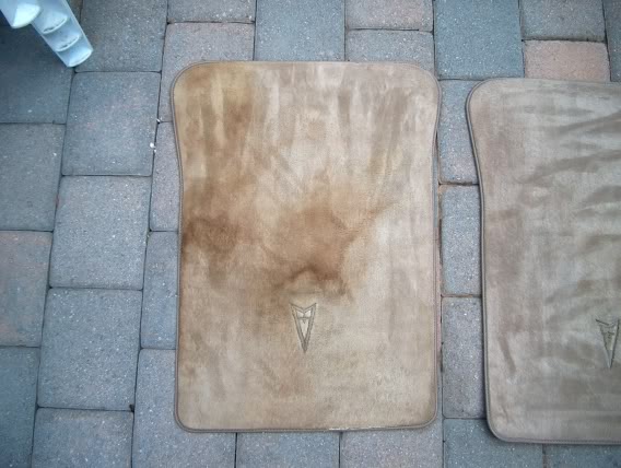 Name:  PontiacFloormats002.jpg
Views: 92
Size:  60.1 KB