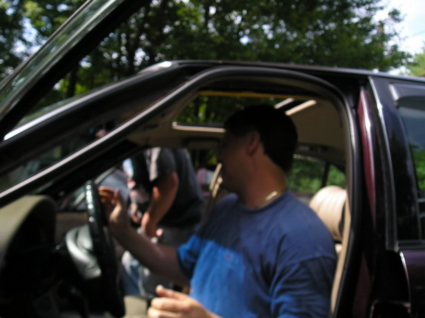 Name:  071805Highlandervisit.jpg
Views: 72
Size:  66.9 KB