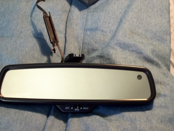 Name:  trunklidinsulatorandAutodimmirror004.jpg
Views: 163
Size:  52.4 KB